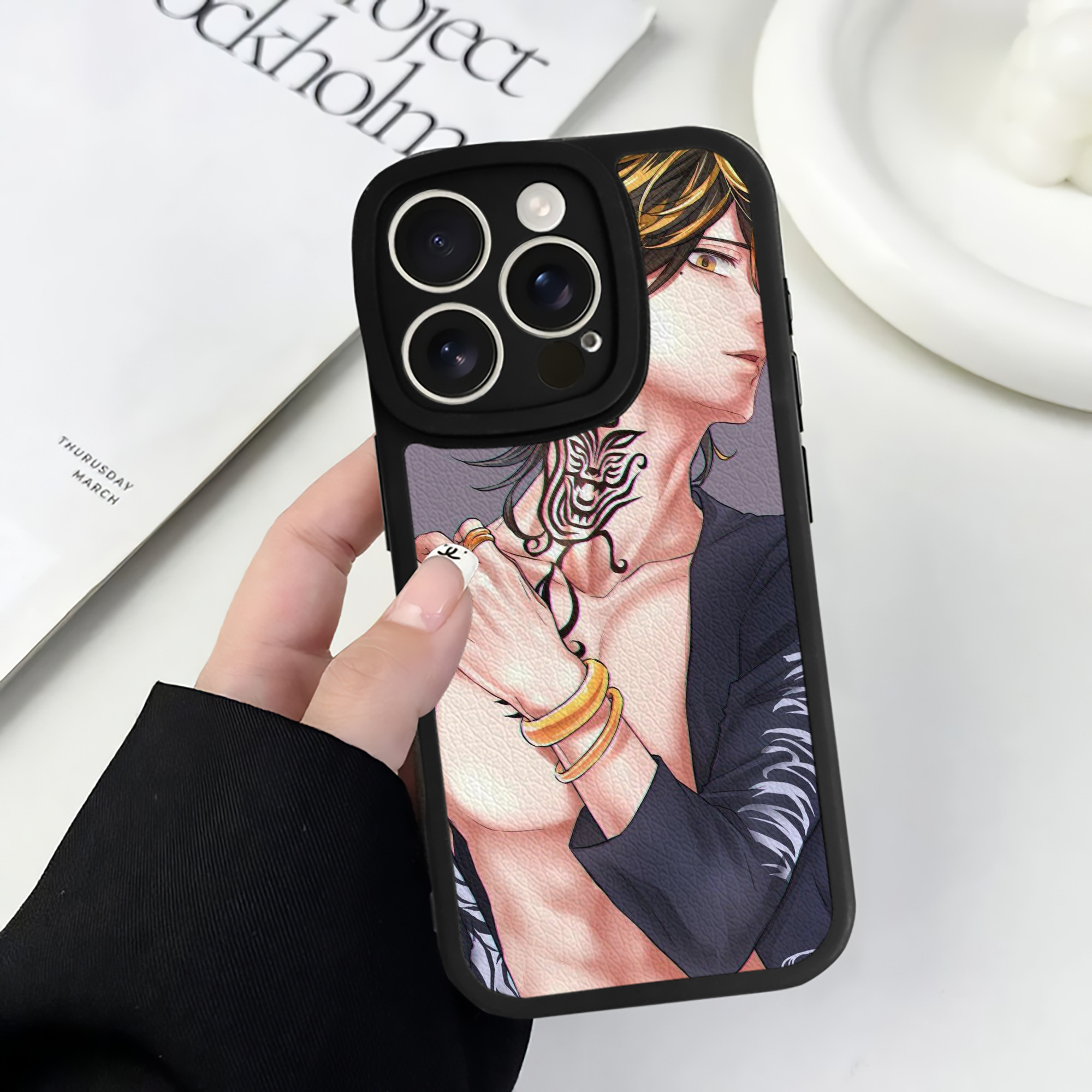 （画像用） 東京リベンジャーズ Tokyo Revengers 【iPhone 16シリーズ対応】シリコンスマホケース（レザー調） 材質：シリコン